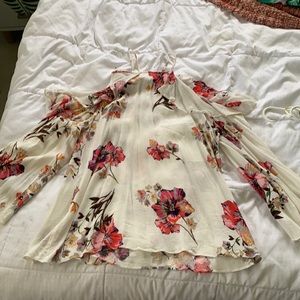 Off shoulder blouse 3/4 sleeve